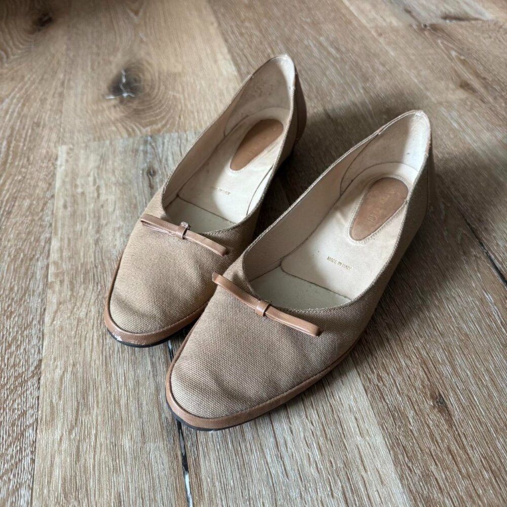 Amalfi Brown Tan Leather‎ Flats with bow tie size 6.5